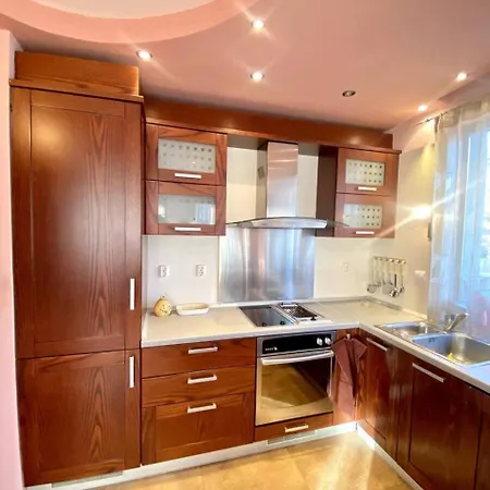 Sofia's Finest 2bd Peaceful And Luxury Center Apartment