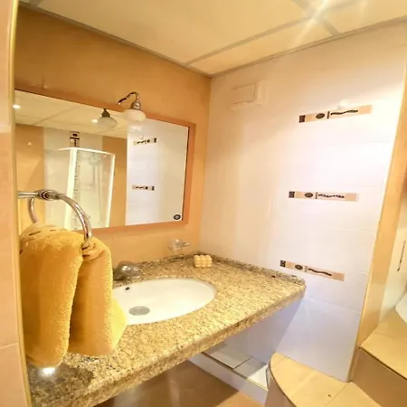 Apartment Sofia's Finest 2bd Peaceful And Luxury Center *